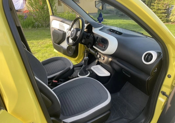 Renault Twingo cena 26900 przebieg: 71000, rok produkcji 2014 z Sochaczew małe 154